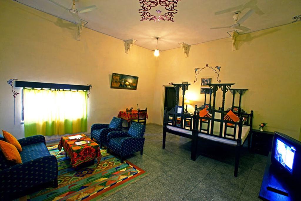 V Resorts Jhalamand Garh Jodhpur Dźodhpur Pokój zdjęcie